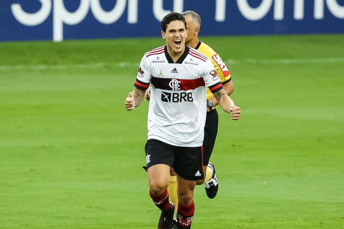 Tite convoca Pedro para jogo da seleção brasileira