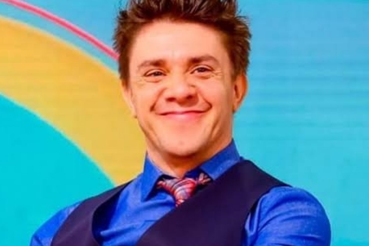 SBT demite o humorista Oscar Filho e ele desabafa: “Estou na sarjeta”