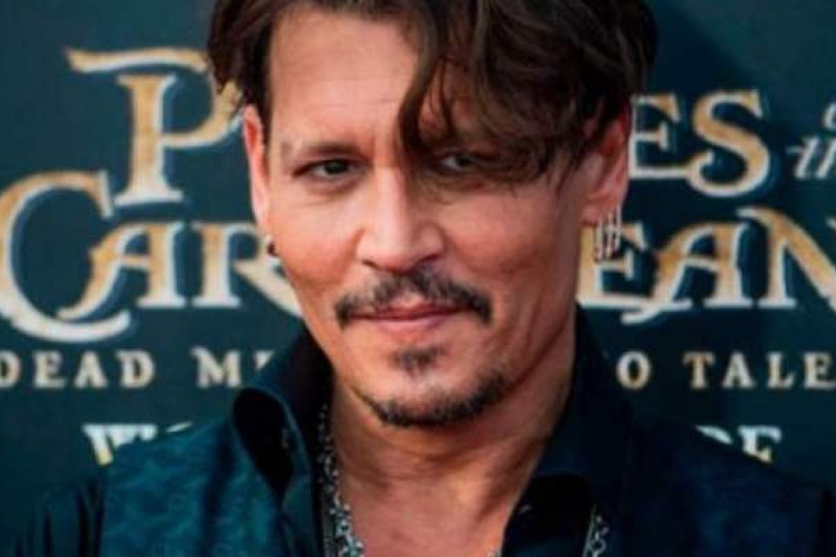 Johnny Depp é demitido do filme "Animais Fantásticos"