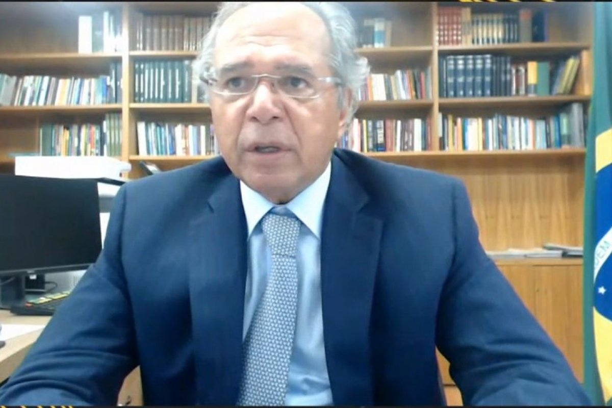 "Continuaremos trabalhando", diz Guedes sobre possível derrota de Trump nos Estados Unidos