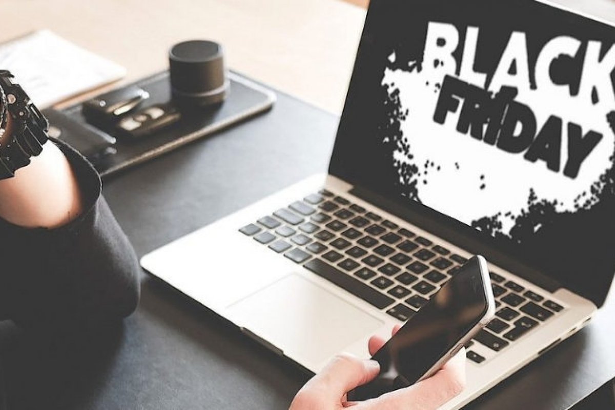 Levantamento aponta que brasileiro pretende gastar 46% menos na Black Friday 2020
