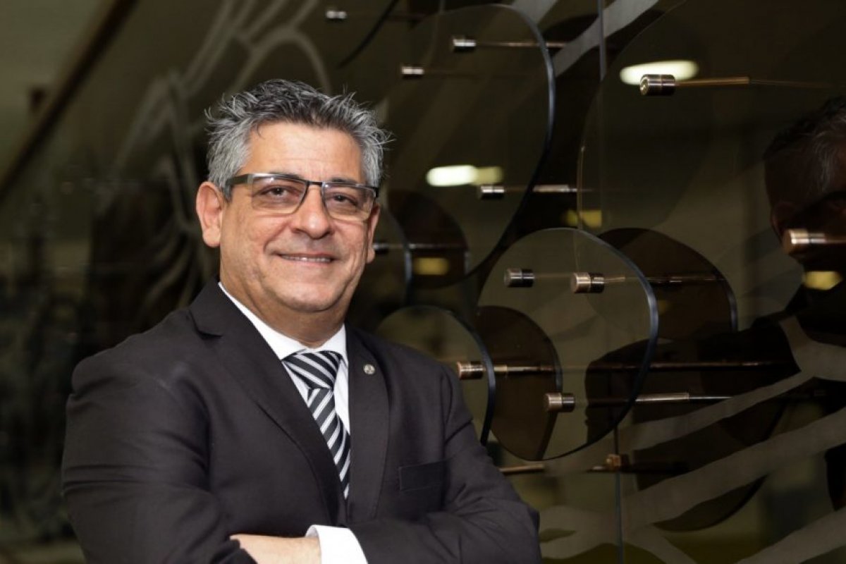 Vídeo: Deputado denuncia novo esquema de laranjas no PSL