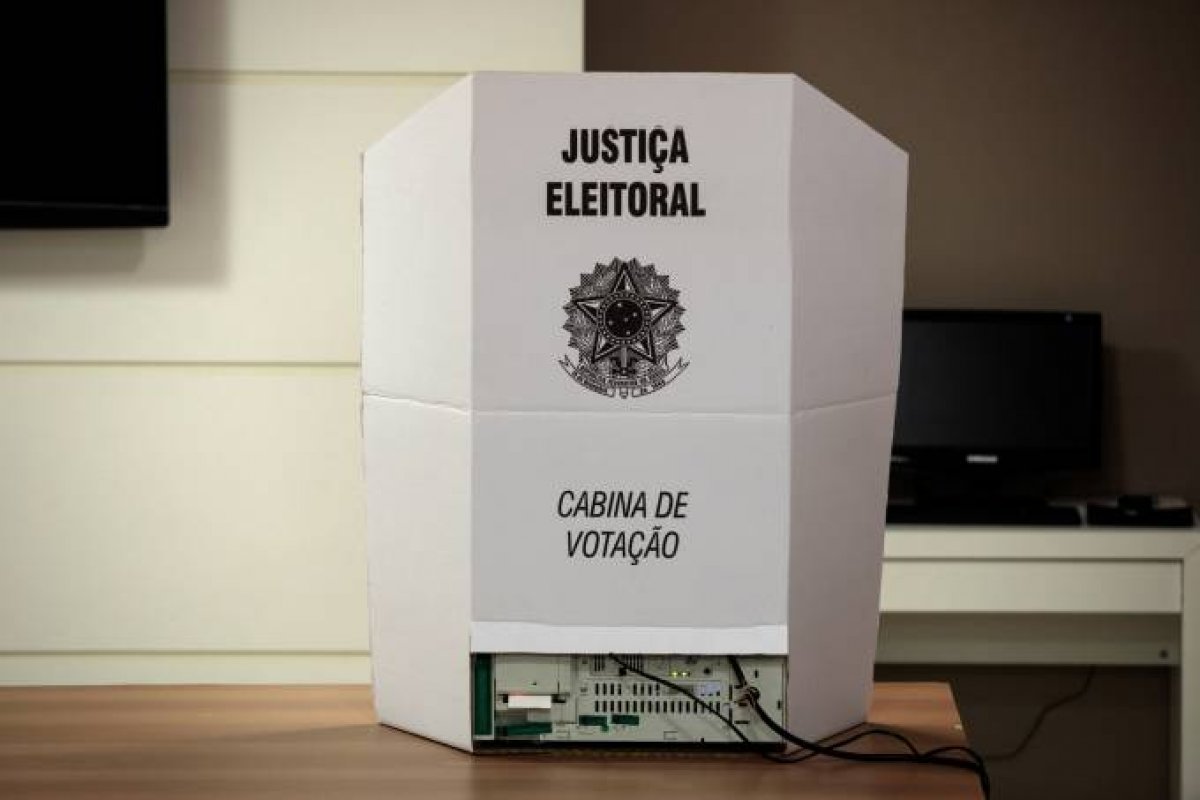 Eleições: TSE abre inscrições para credenciamento de imprensa na apuração de votos