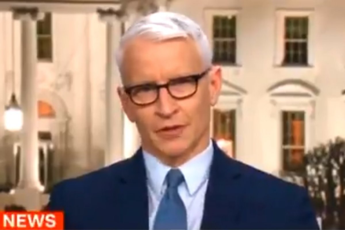 Apresentador da CNN pede desculpas após chamar Trump de "tartaruga obesa"