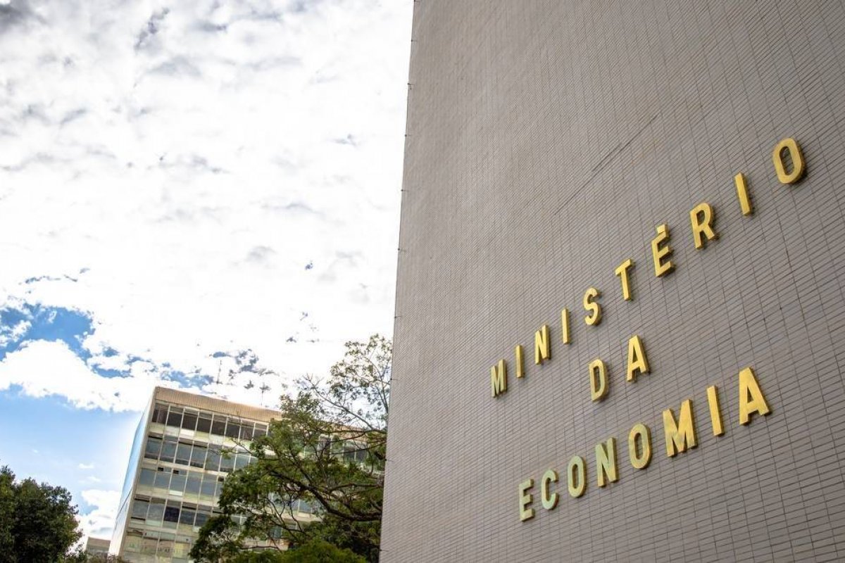 Brasil registra saldo positivo de 231 mil empresas abertas em outubro