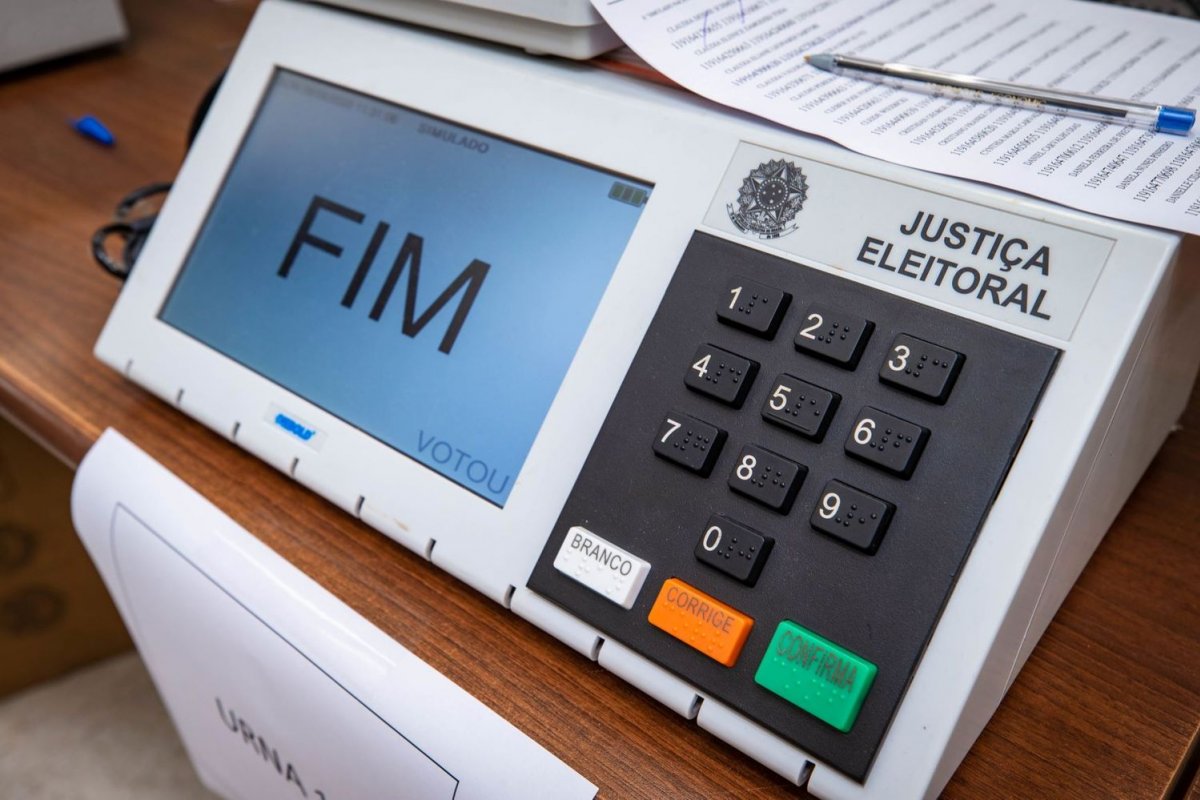 ACM Neto nega que DEM só destinou 18% para mulheres