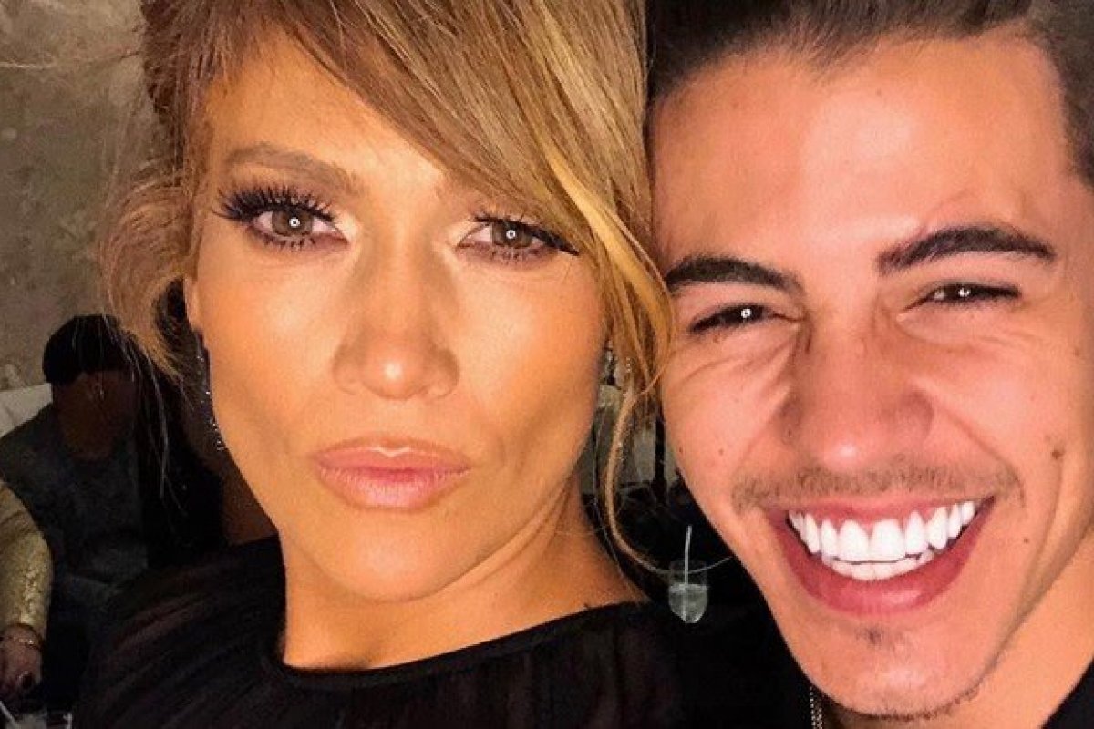 Biel fala de bebedeira em noitada com Jennifer Lopez