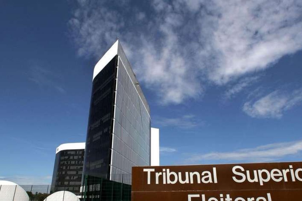 TRE proibe eventos de campanha presenciais a partir desta quarta-feira