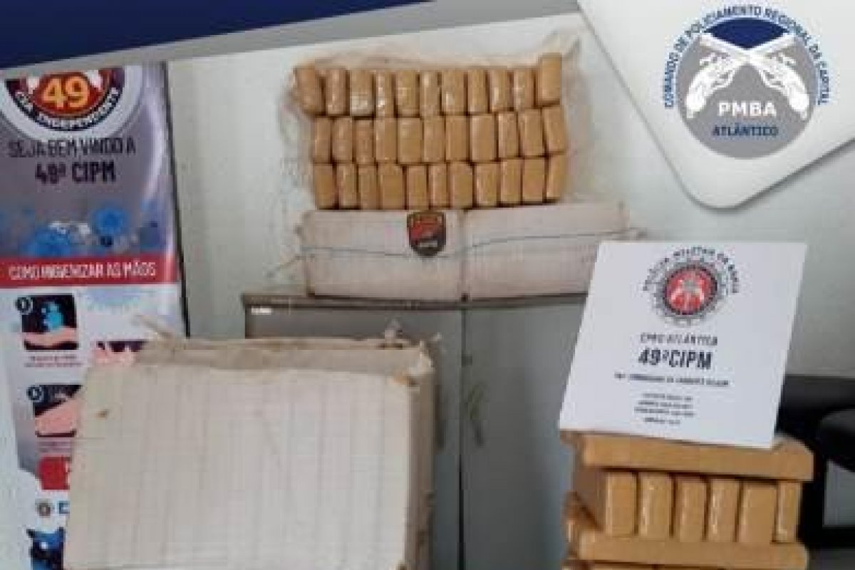 Policia militar apreende mais de 300 Kg de maconha em Cassange