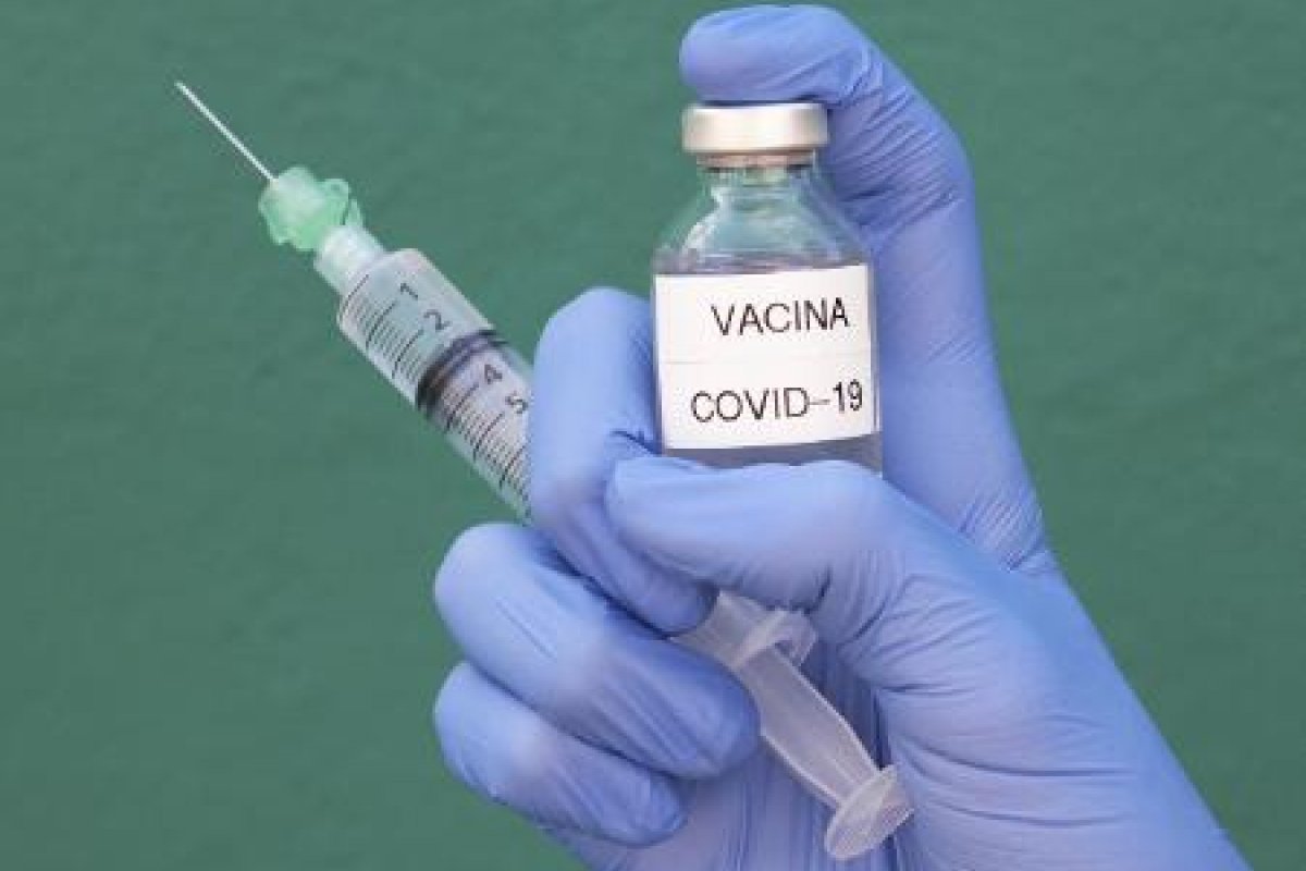 Governo Federal prevê oferecer 300 milhões de doses de vacina contra Covid-19 em 2021