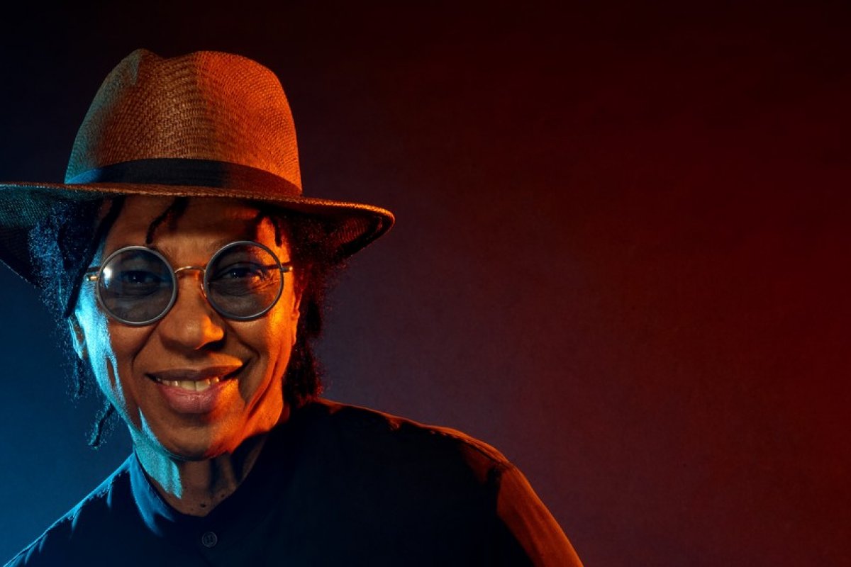 Djavan volta a Bahia com a turnê Vesúvio