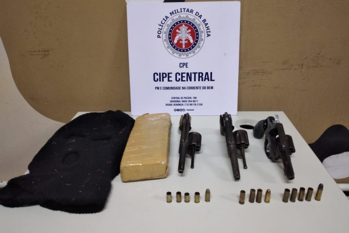 Suspeitos de tráfico morrem em confronto com a polícia no sul da Bahia