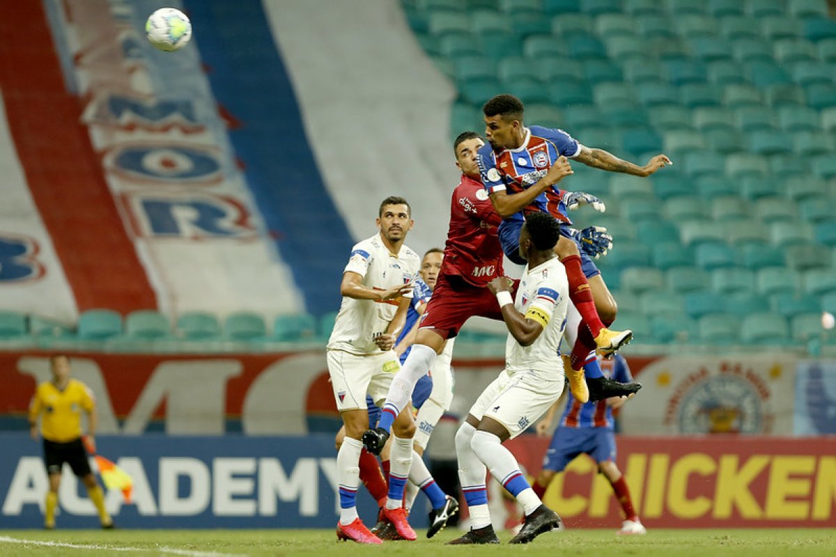 Bahia vence Fortaleza e sobe para primeira parte da tabela no Brasileirão