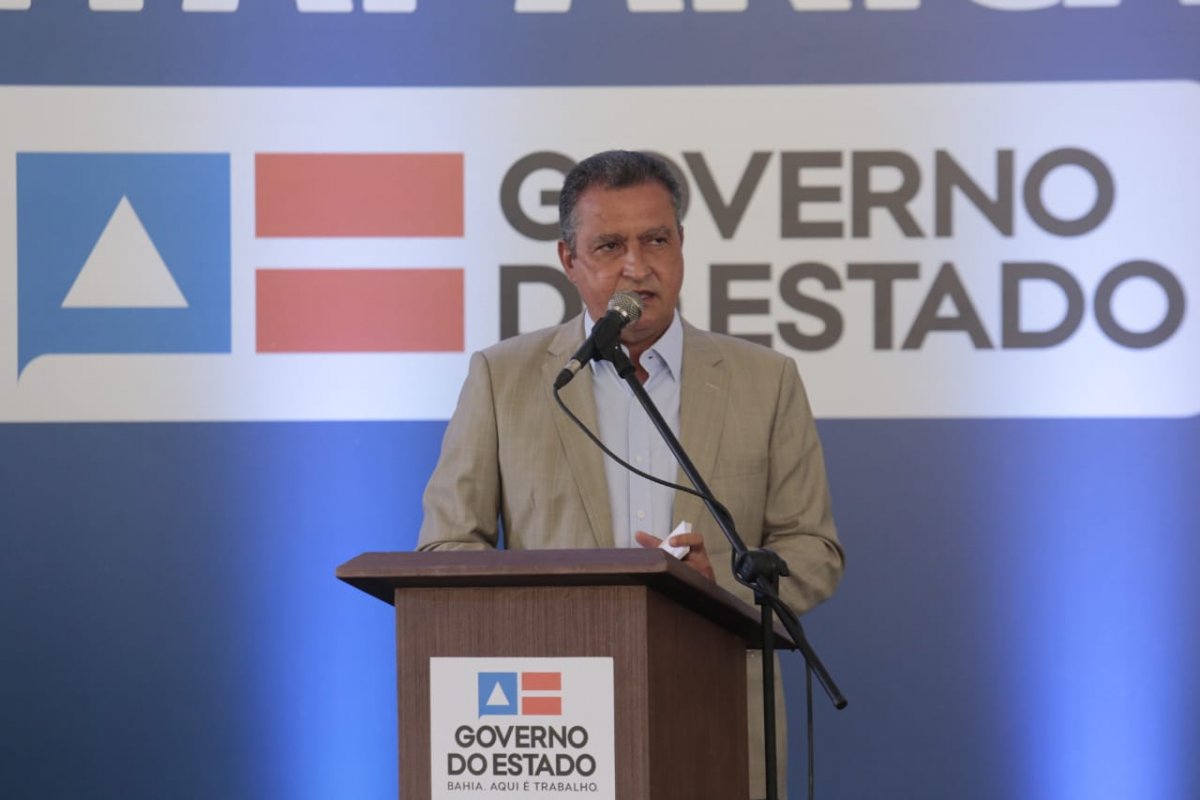 “Serviço do Ferry Boat será desativado após construção da Ponte Salvador- Itaparica”, afirma Rui Costa