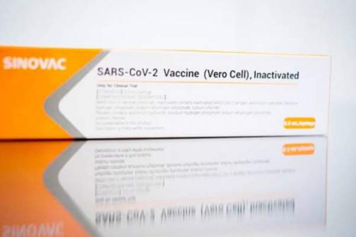 Voluntário da CoronaVac morreu por intoxicação, diz IML