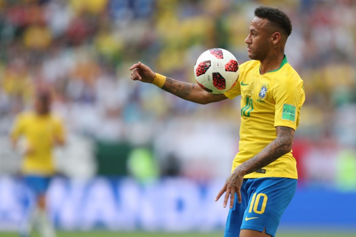 Neymar é cortado da Seleção Brasileira
