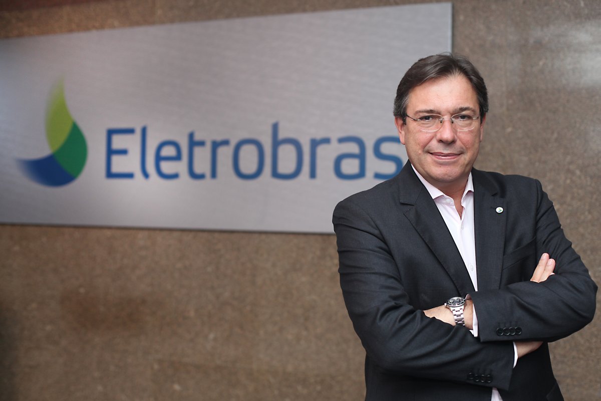 Presidente da Eletrobras diz que pretende vender ações da Emae e CEEE em caso de privatização