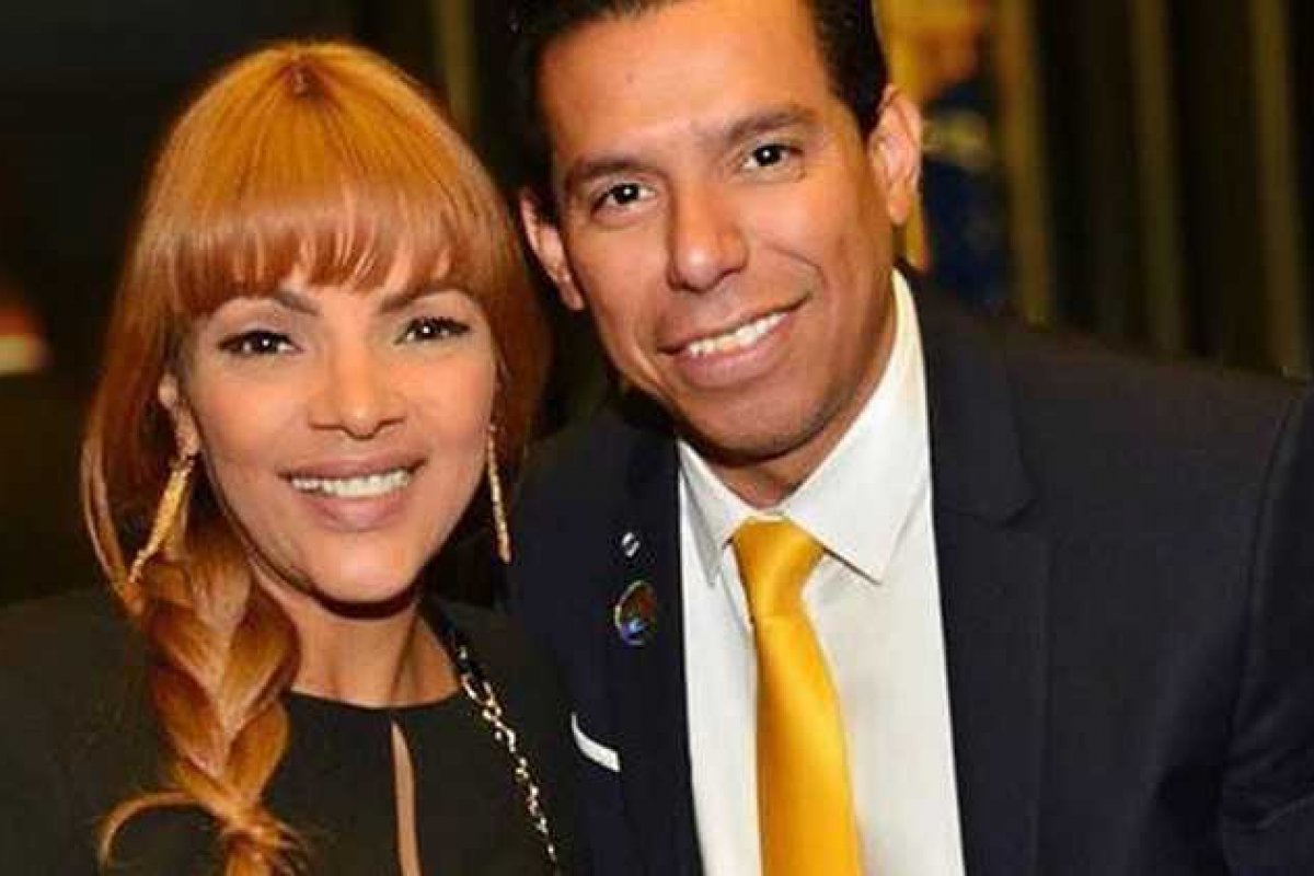 “Havia relações entre todos ali", diz delegada sobre a família de Flordelis