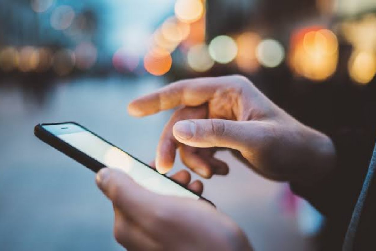 Anatel e ABDI assinam acordo para realização de testes das redes 5G