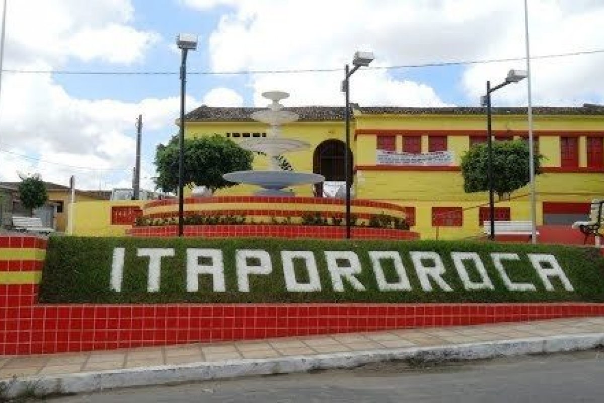 Paraíba: eleitor tenta subornar mesário com R$ 100 para tentar votar duas vezes