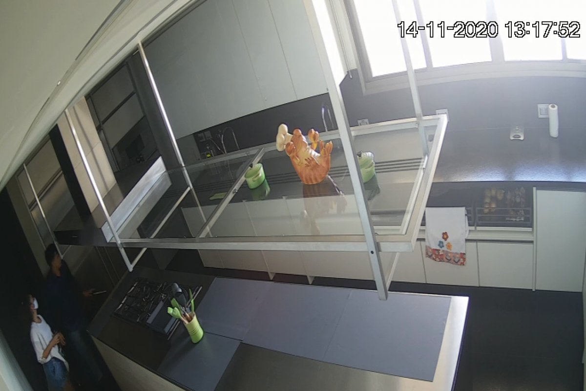 Casal invade apartamento na Mansão Wildberger, no Corredor da Vitória