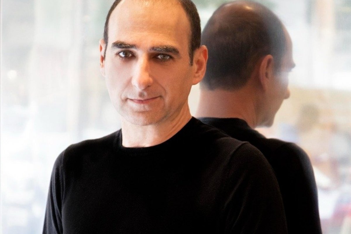 Amir Slama inaugura nova flagship nos Jardins com full brand experience