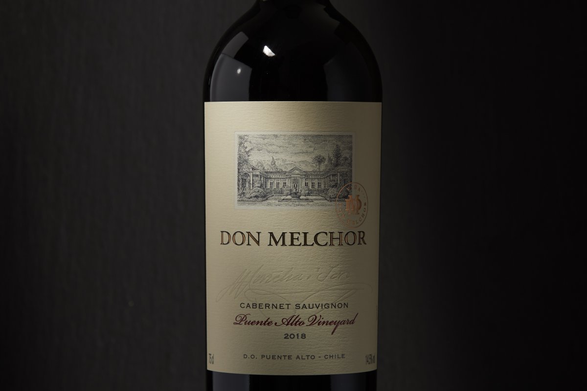 Vinho ícone de Puente Alto, a safra 2018 de Don Melchor conquista 100 pontos conferidos pelo crítico norte-americano James Suckling