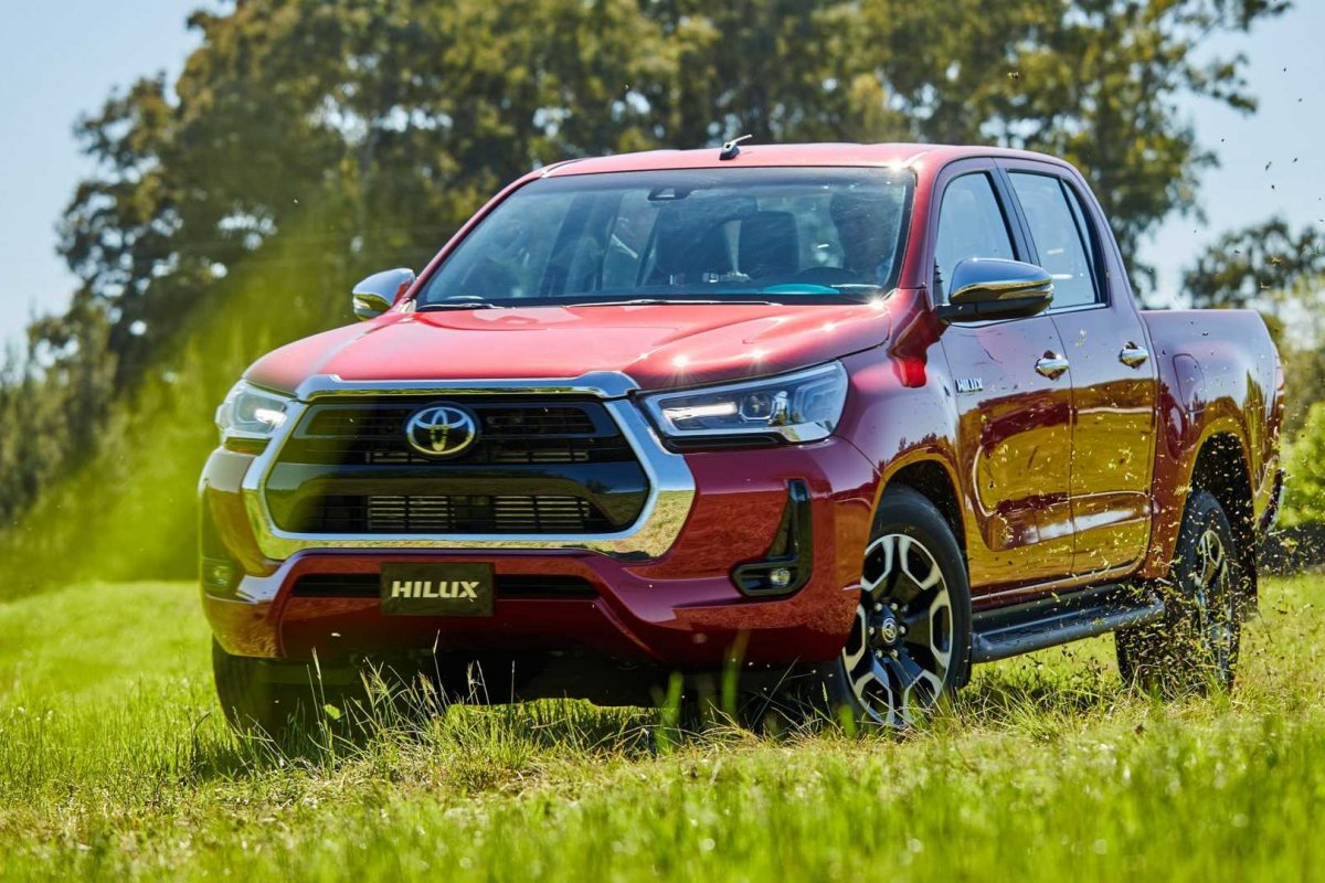 Hilux 2021 muda visual e motor fica mais potente: saiba tudo