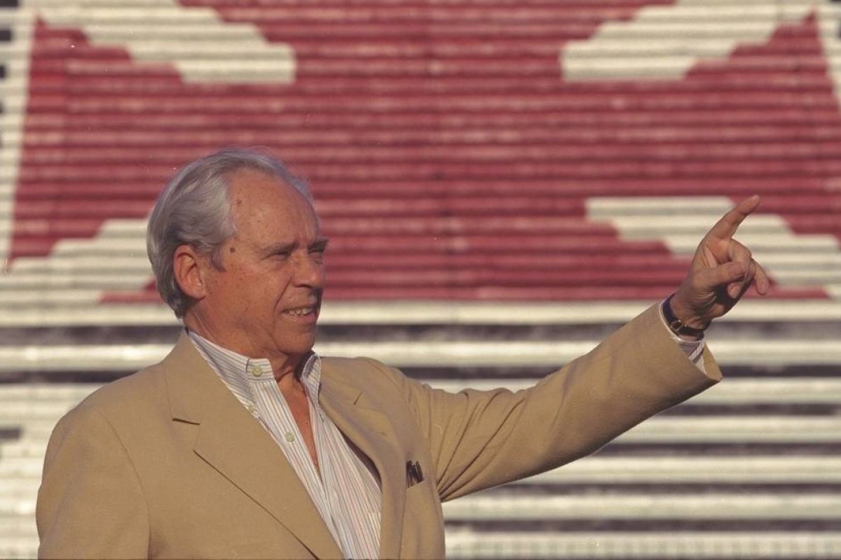 Morre o presidente mais vitorioso da história do Vasco