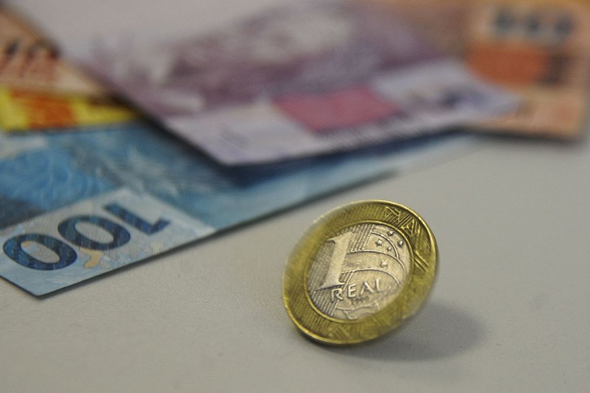 Economia brasileira cresceu 7,5% no terceiro trimestre de 2020, aponta FGV