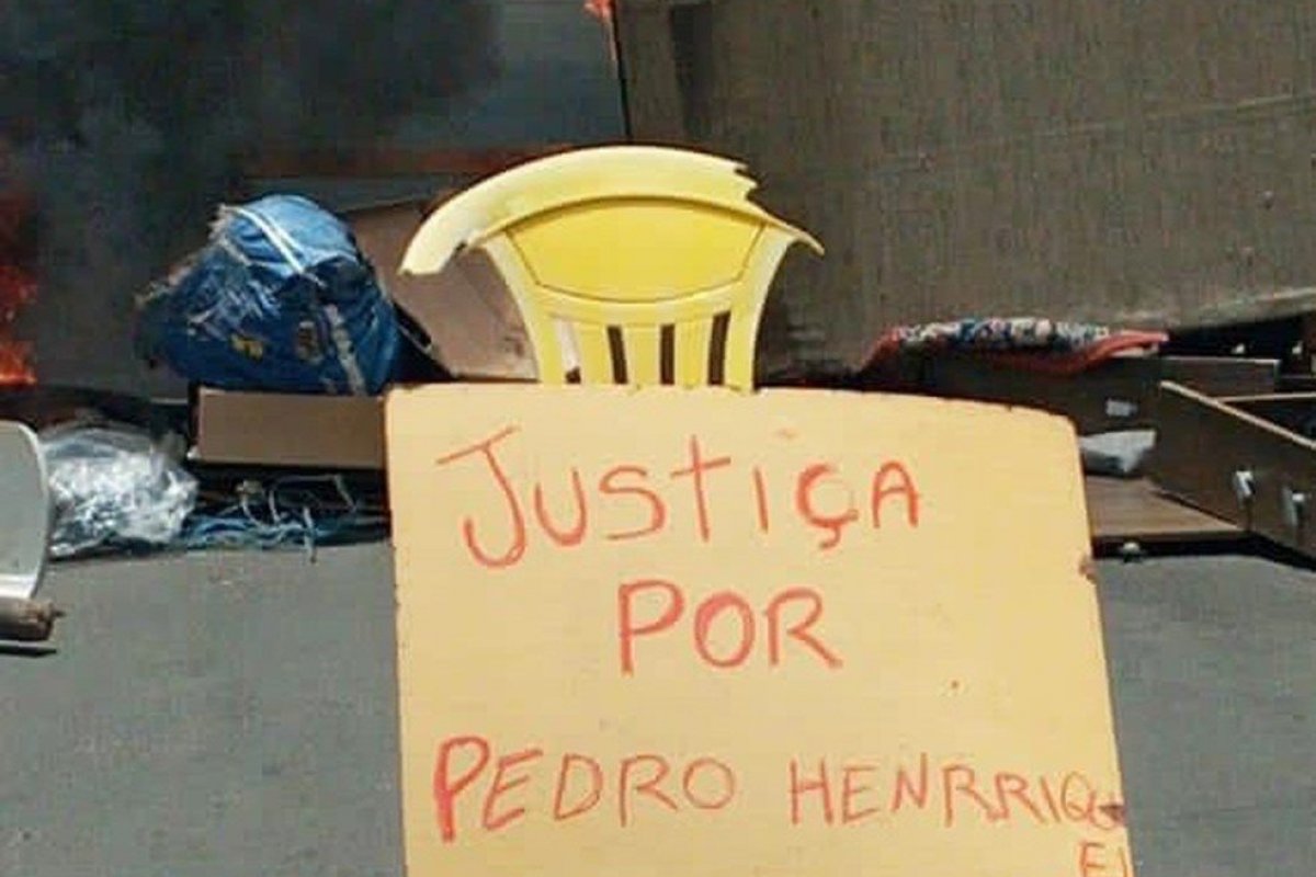 Homem é apontado como suspeito de matar enteado, se apresenta à polícia e é liberado