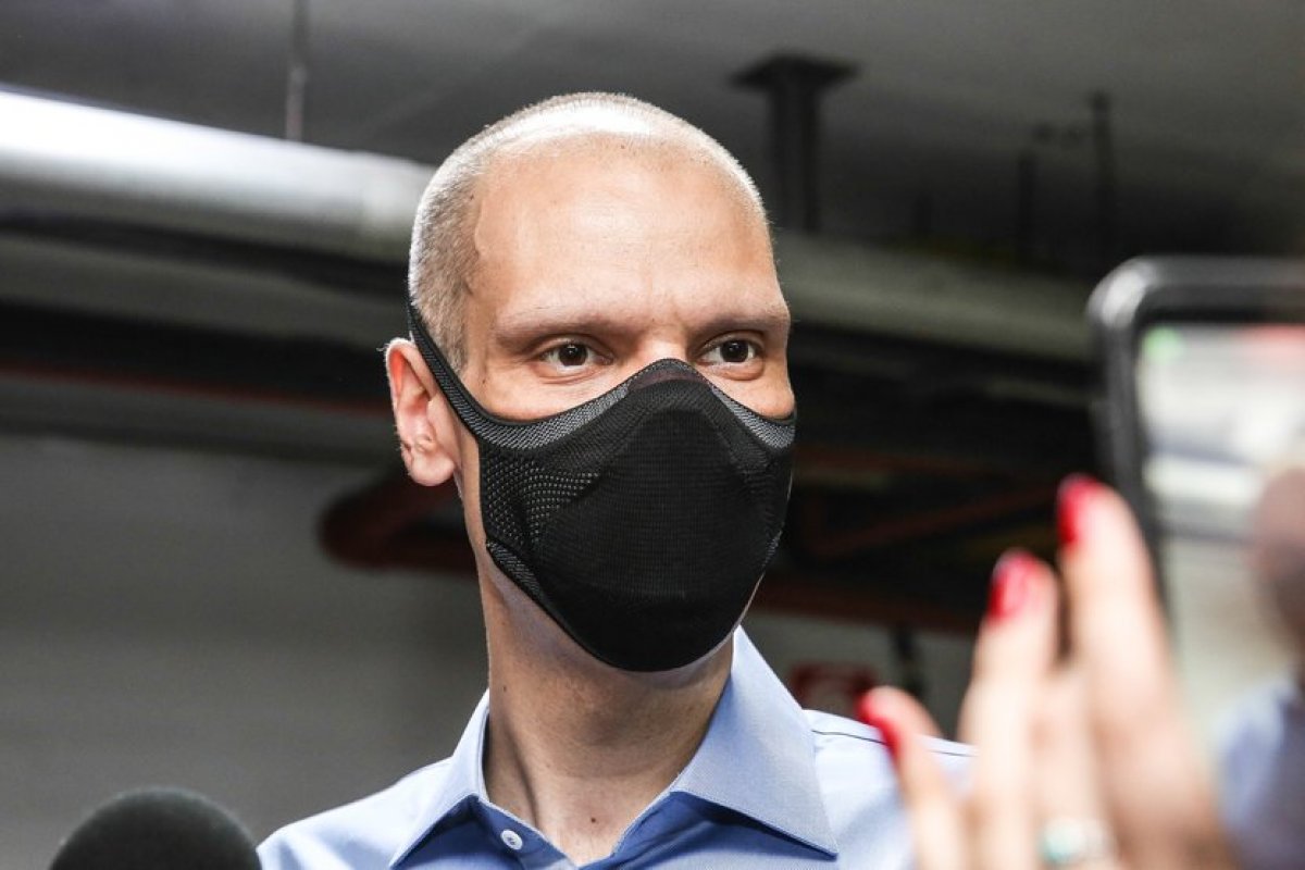 Jornal Estadão defende voto em Bruno Covas no segundo turno