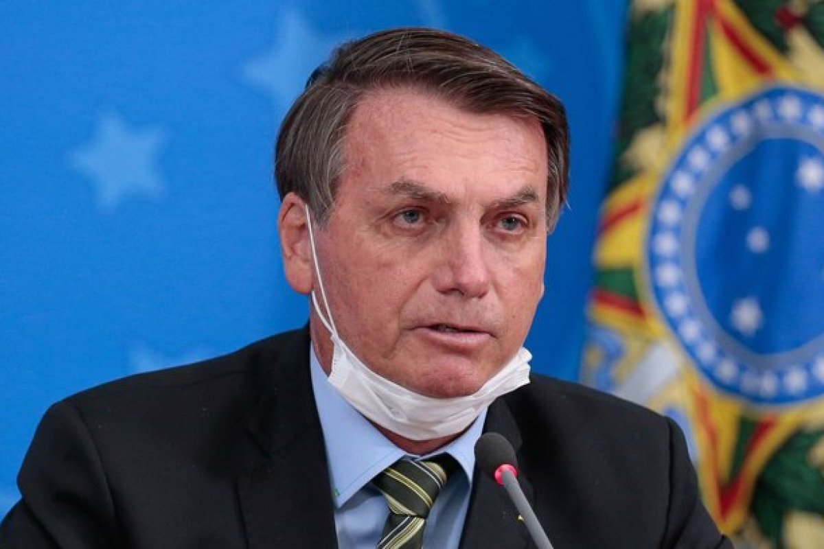 Bolsonaro diz que pandemia 'desajustou mercado' e aumentou preço dos alimentos