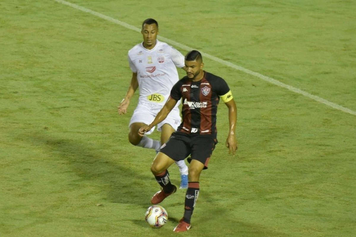 Após calendário com "folga", Vitória se prepara para enfrentar série de seis partidas em duas semanas