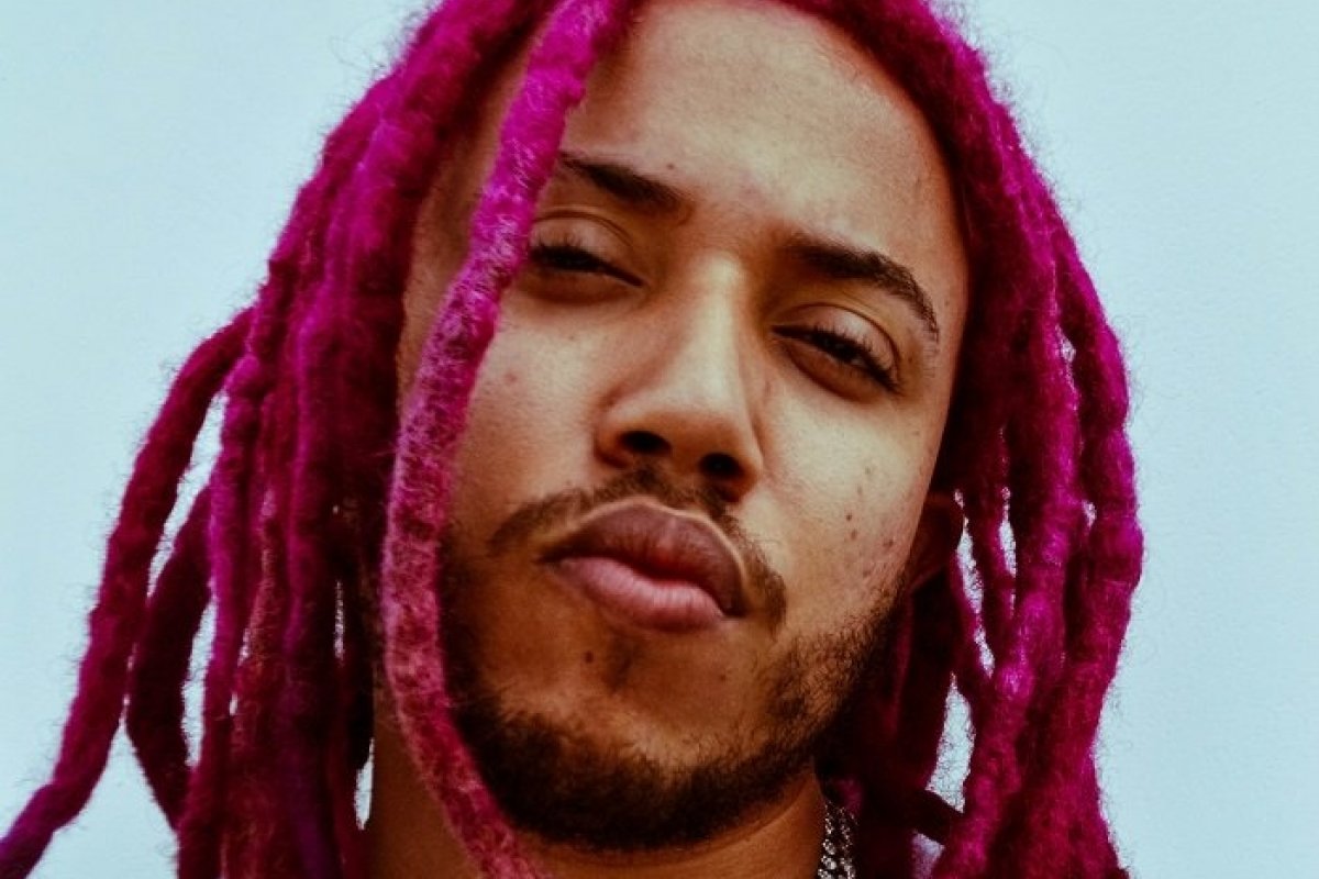 Young Piva apresenta "Deus em pele de farsa" em projeto liderado por Baco Exu do Blues