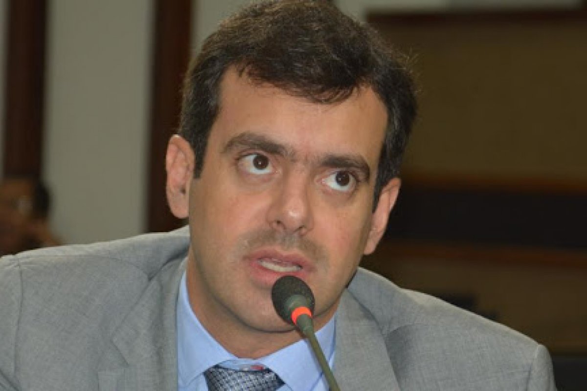 AL-BA empossa Tiago Correia no lugar de Marcell Moraes