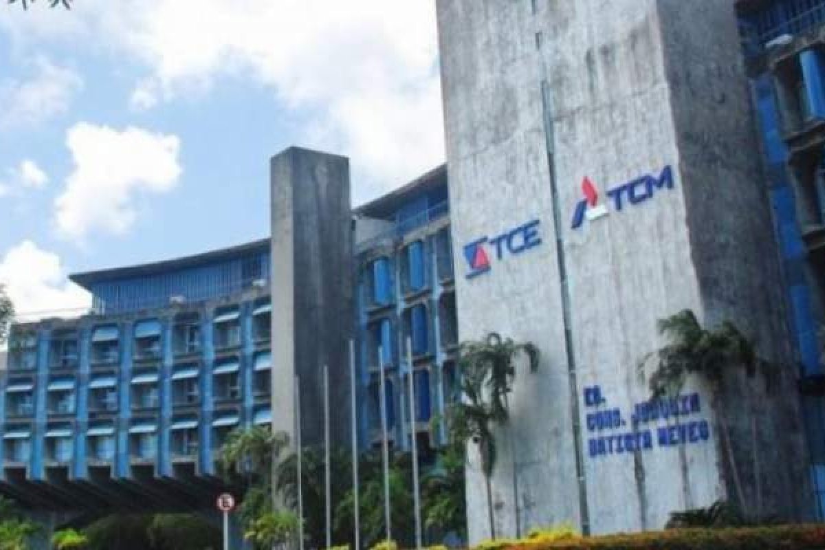 TCM pune prefeitos baianos por atrasos em repasses à previdência