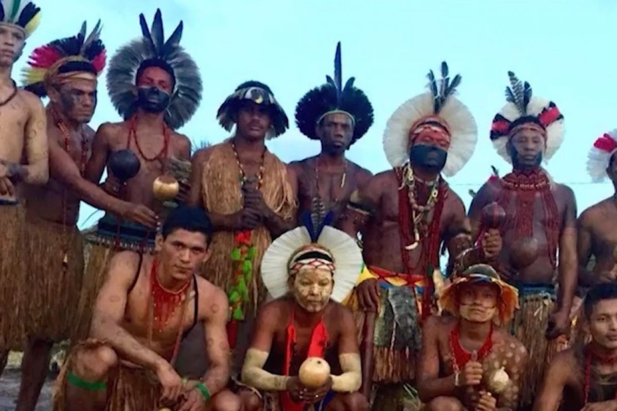 Um mês após a ocupação, índios deixam fazenda da família de Geddel