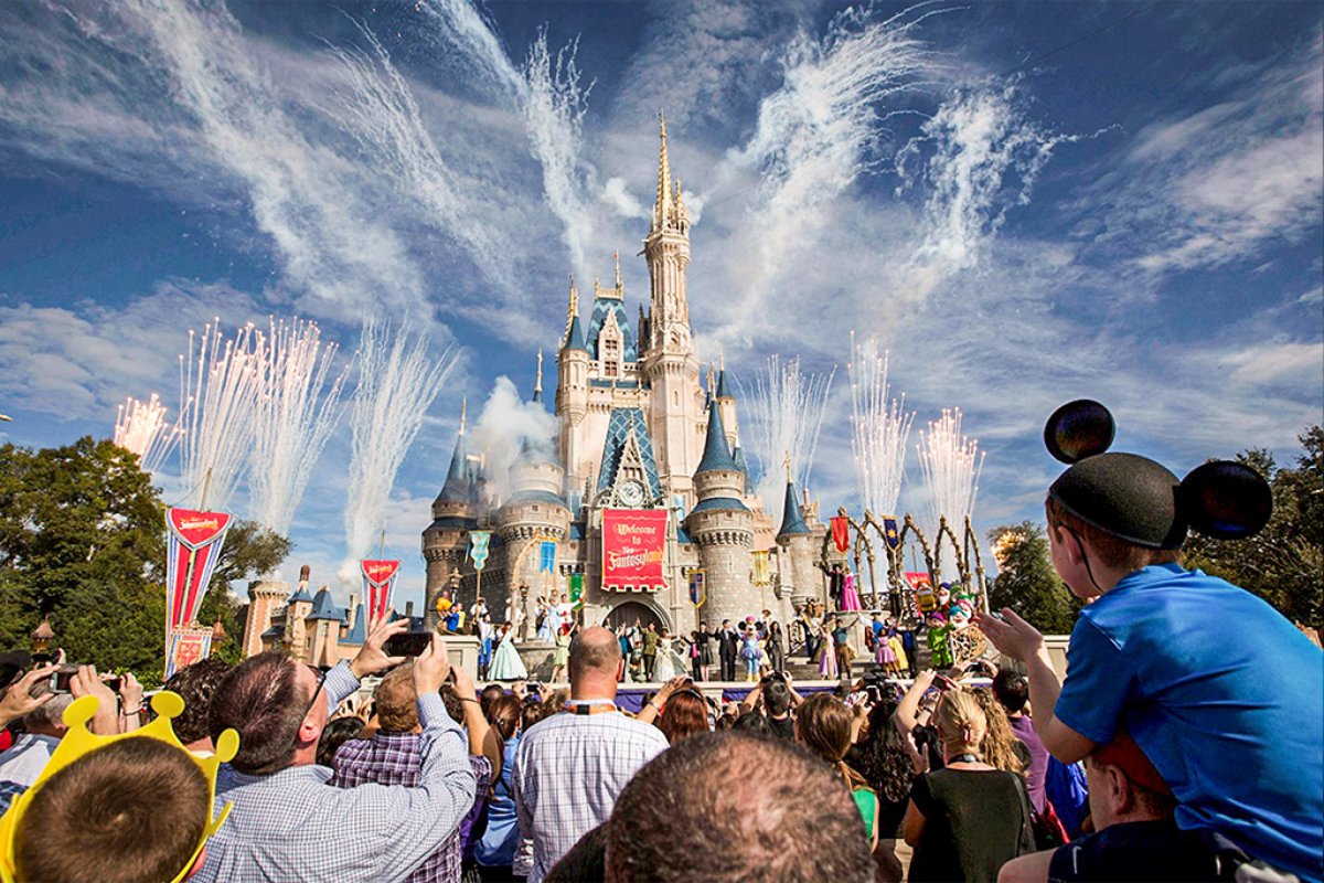 Disney anuncia que vai demitir 32 mil funcionários em 2021