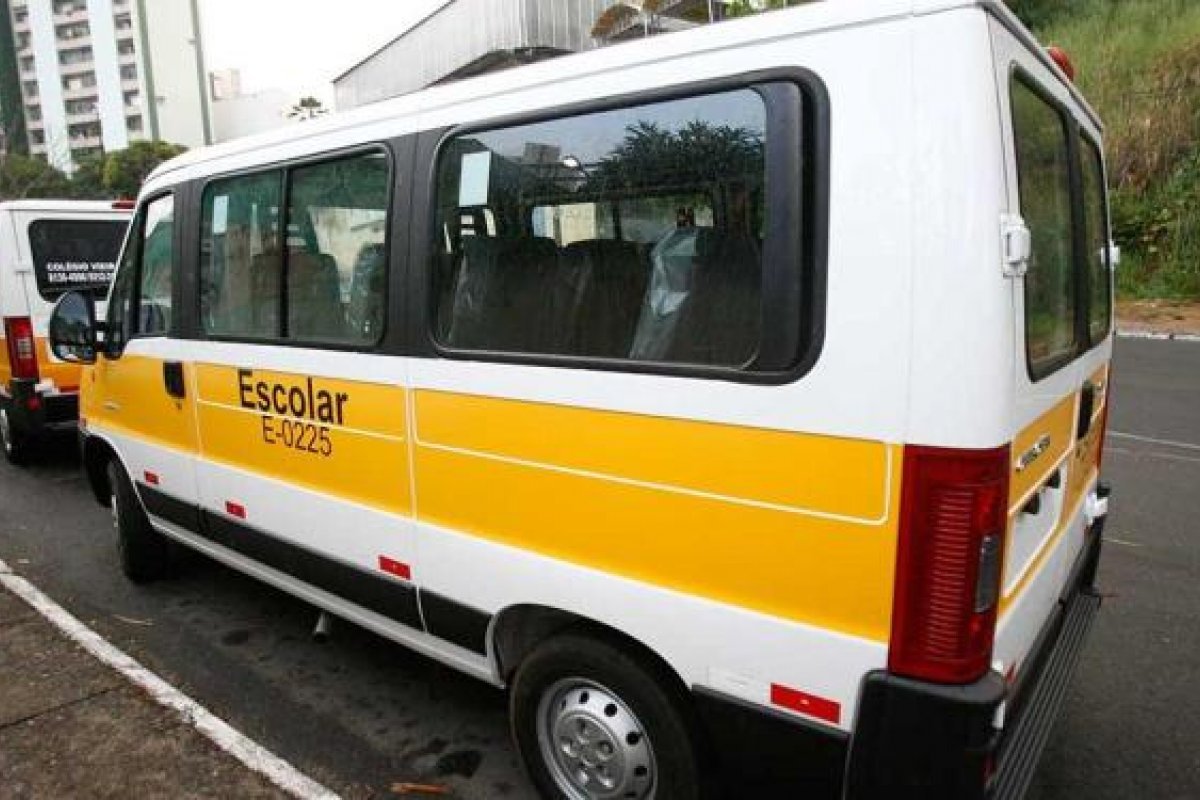 ACM Neto encaminha PL à CMS para instituir auxílio aos condutores de transportes escolar