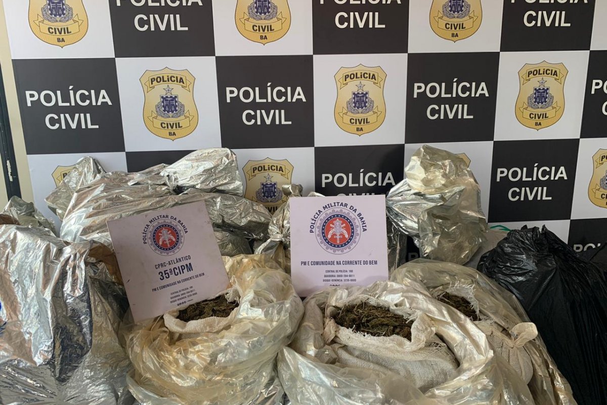 Homem é preso em flagrante com mais de 400 quilos de maconha em Jauá, na RMS