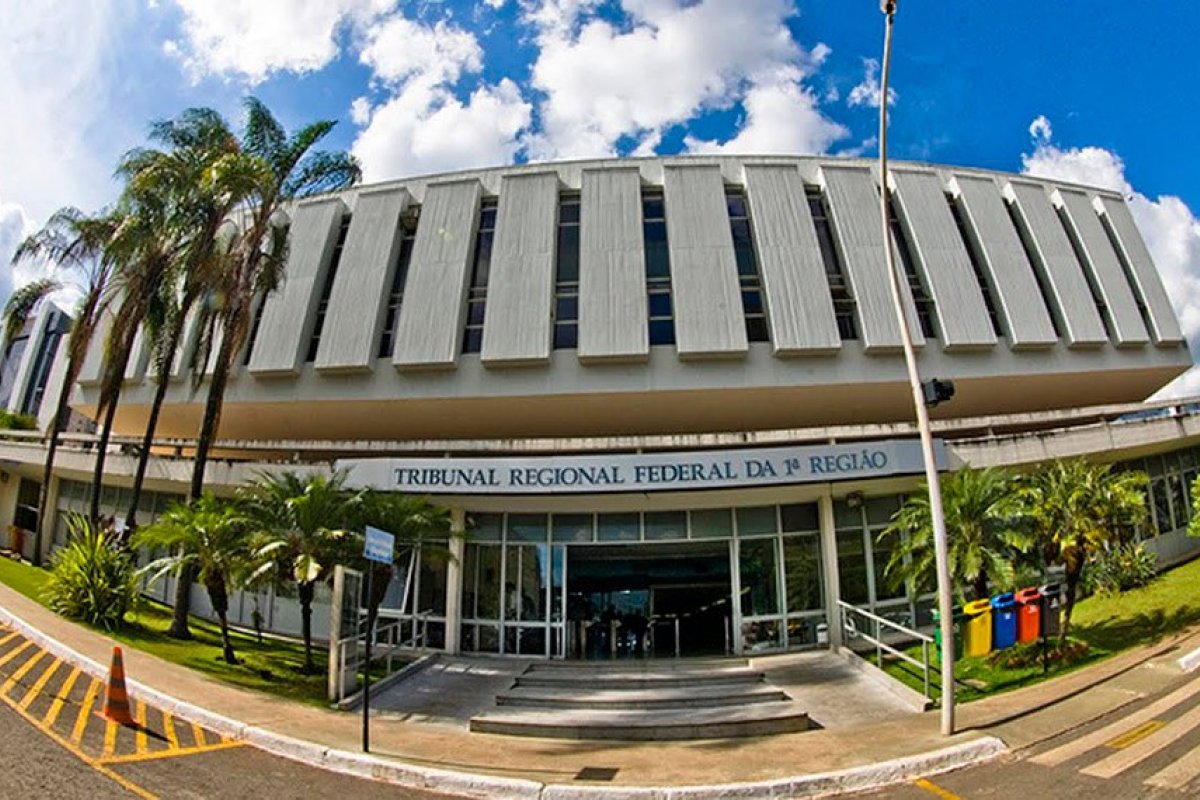 Portais da Justiça Federal da Bahia e de 13 estados seguem fora do ar após ataque hacker