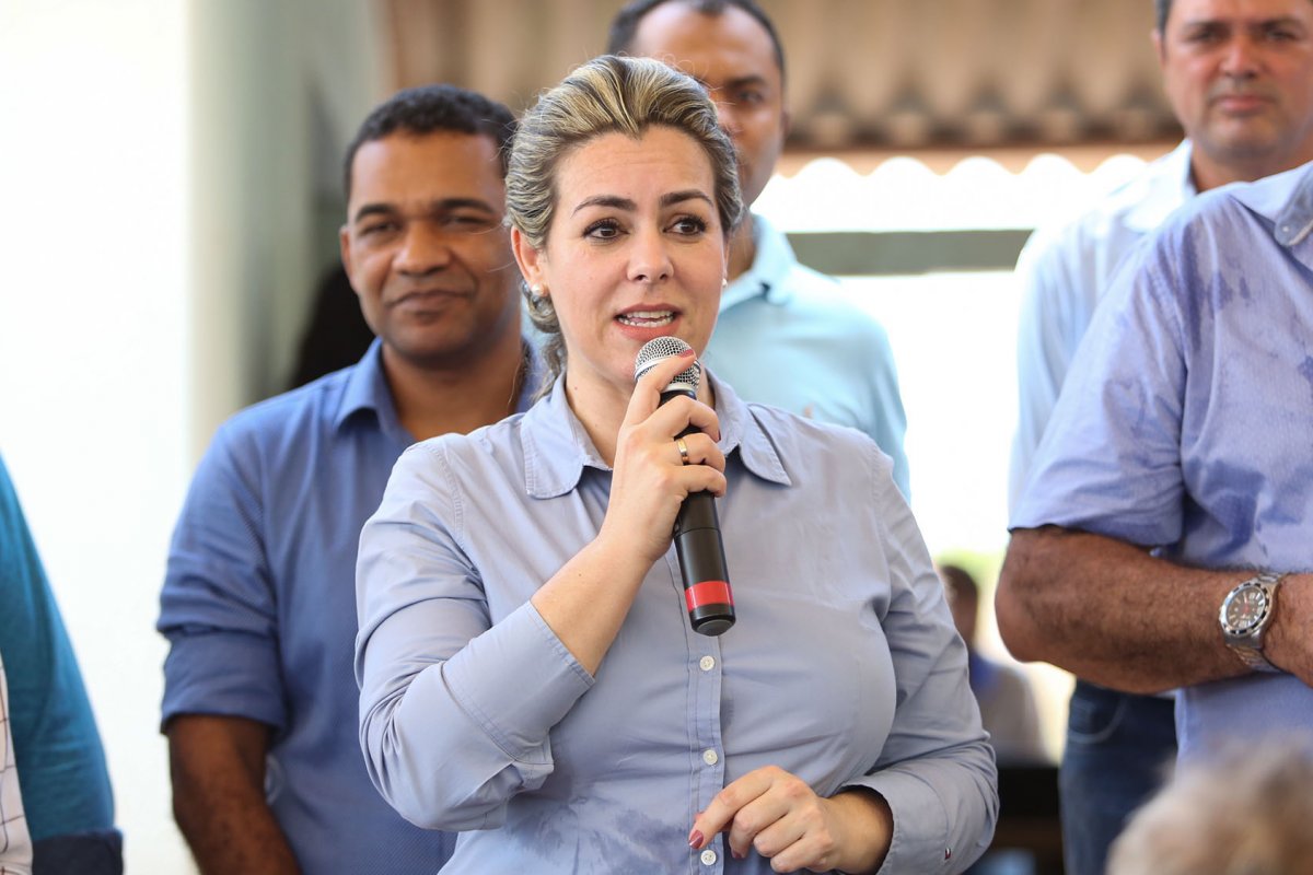 País terá apenas uma capital governada por uma mulher