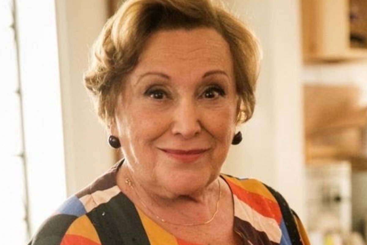 Com Covid-19, Nicette Bruno é internada no CTI de hospital e filha pede orações