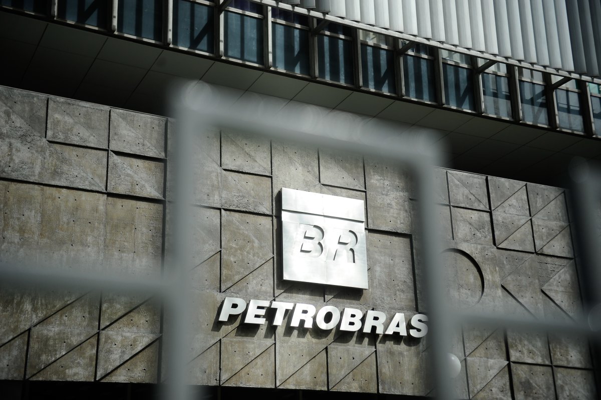 Petrobras prevê pagar dividendos de até US$ 35 bi até 2025