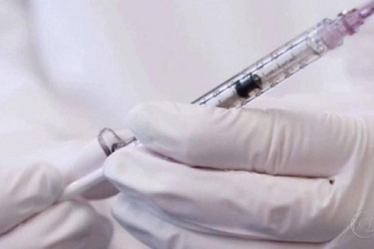 Ministério da Saúde afirma que plano de imunização da Covid-19 só ficará pronto quando tivermos vacina registrada na Anvisa