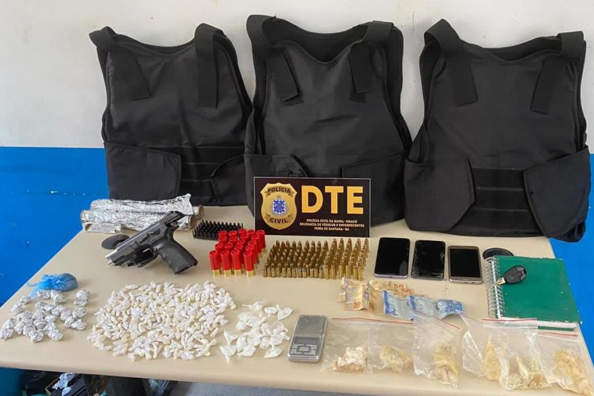 Homem é flagrado com arma, munições e drogas por agentes da DTE