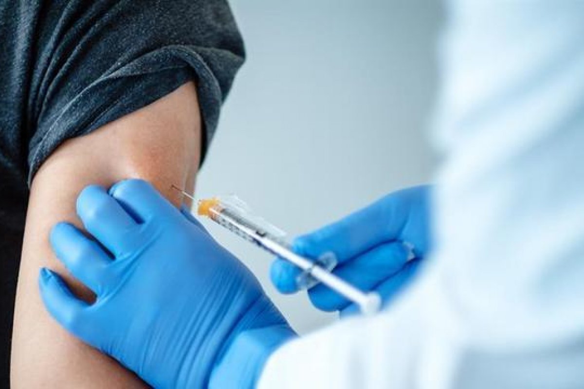 Covid-19: prioridade para vacina no Brasil será voltada para idosos, agentes de saúde e indígenas