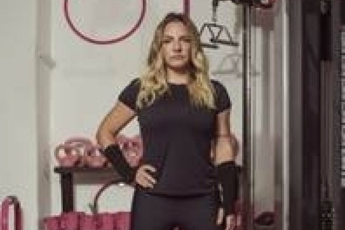 Estrela D'Água renova parceria com a personal trainer das celebridades, Cau Saad, que assina a academia do hotel-boutique