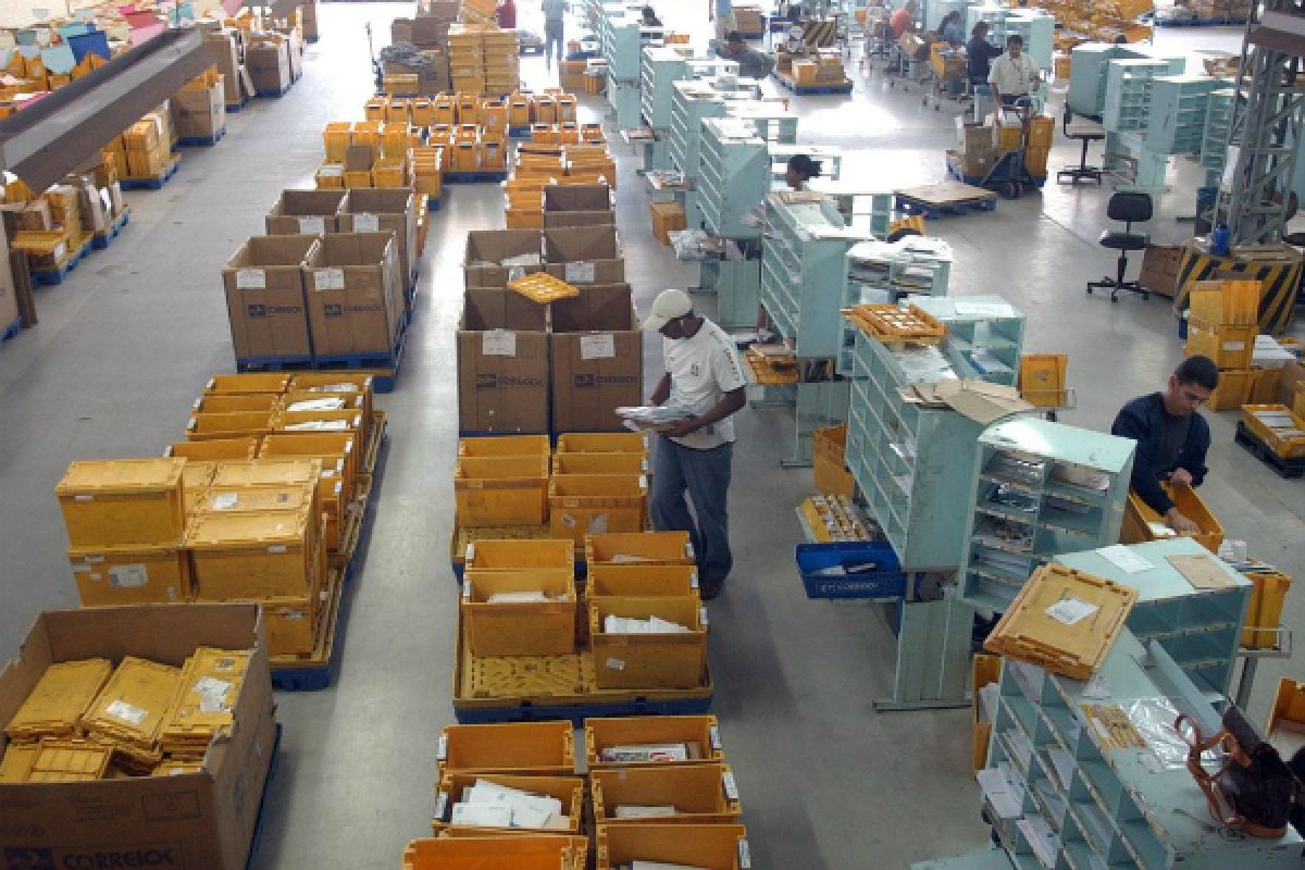 Black Friday: Correios bate recorde com mais de 2,2 milhões de encomendas em único dia